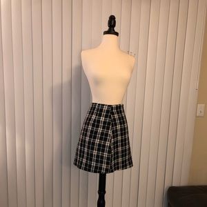 Pink Lily black and white skirt